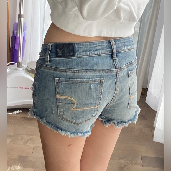 American Eagle Outfittiers Jean Shorts - Picture 5 of 7